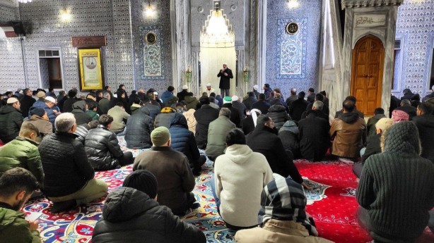 Foto - Kur'an-ı Kerim yakılmasına Şanlıurfa’dan sert tepki