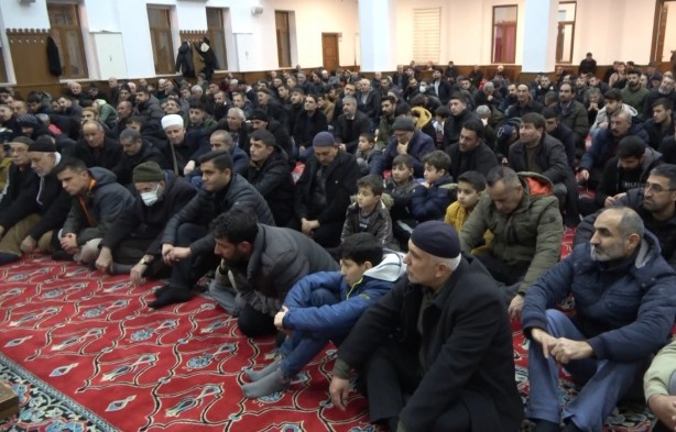 Foto - "Kur’an-ı Kerim’i yakmakla Müslümanlar yok olmaz"