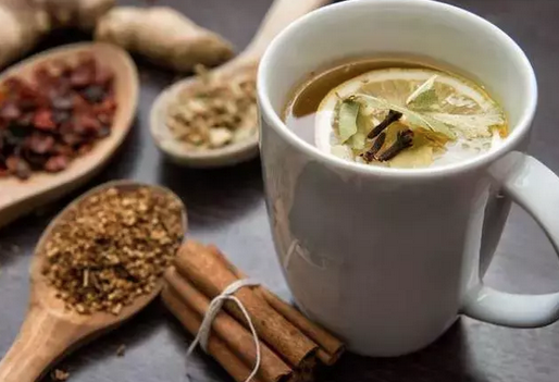 Foto - Kur'an'da da adı geçiyor! Çinliler çayını bardak bardak içiyor: Damardaki kolesterolü silip atıyor! Her derde deva