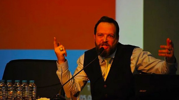 "Kur’an’dan da uzaklaştıracaksınız milleti" diyen Fatih Tezcan çılgına döndü: Böyle denyoluk görmedim