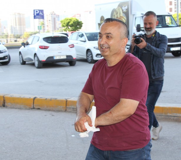 Foto - Kurban Bayramı'nın ilk acemi kasapları haberi geldi! Kimi elini, kimi kolunu kimi ise bacağını...