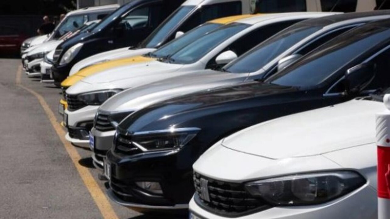 Foto - Kurban Bayramı öncesi sessizlik hakim! İkinci el otoda yaprak kımıldamıyor