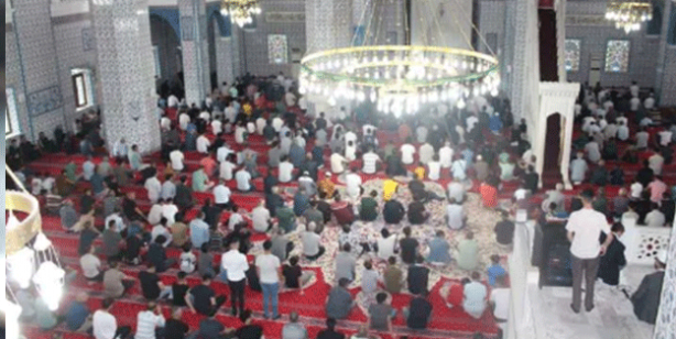 Kurban bayramının ilk namazı Iğdır’da kılındı
