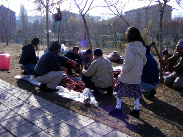 Foto - Kurban nasıl kesilir?
