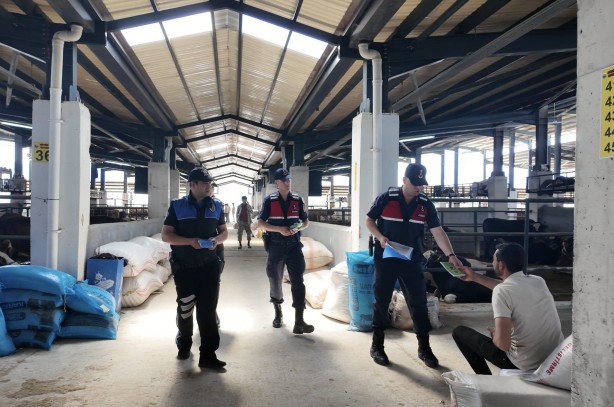 Kurban satıcıları, sahte para ve dolandırıcılar konusunda uyarıldı