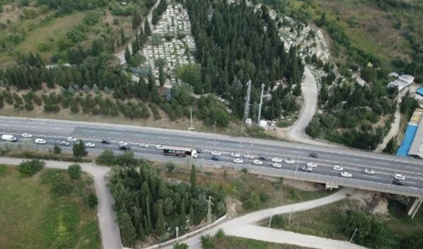 Foto - Kurbanı kesen yola çıktı! TEM kilitlendi