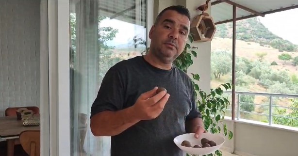 Foto - Kurbanlığın karnından çıkanlar şoke etti! 'İlk defa böyle bir şey gördük'