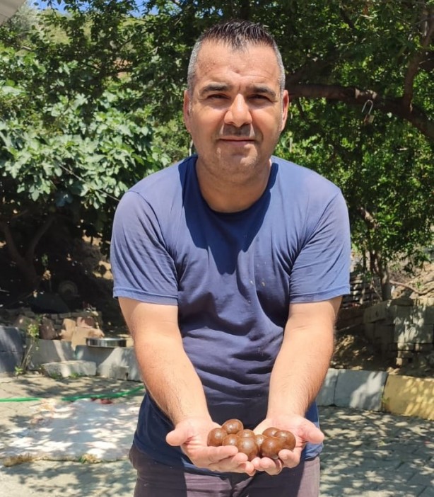 Foto - Kurbanlığın karnından çıkanlar şoke etti! 'İlk defa böyle bir şey gördük'