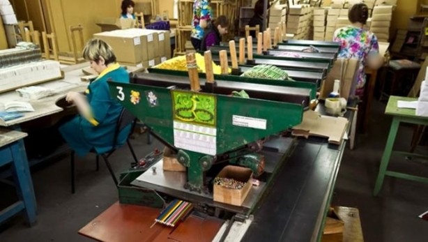 Foto - Kurşun kalem nasıl yapılıyor, biliyor musunuz?