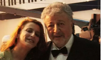 Foto - Kürtaj olsaydılar, pislik temizlenmiş mi olacaktı? Metin Akpınar'ın kızından akla ziyan tehdit