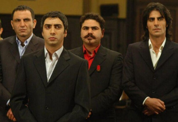 Foto - Kurtlar Vadisi hayranlarına kötü haber! Türkiye'den ayrıldı