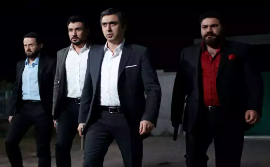 Foto - Kurtlar Vadisi Kaos beklenirken Polat Alemdar'ın son halini görenler gözlerine inanamadı