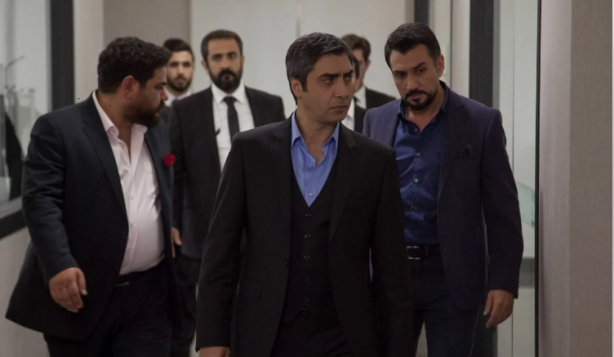 Foto - Kurtlar Vadisi Kaos geliyor! İlk fotoğraf sızdırıldı, Polat Alemdar hayranları çıldırdı