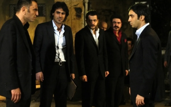 Foto - Kurtlar Vadisi oyuncusu siyasete atıldı! Vadi başlamayınca milletvekili aday adaylığını açıkladı