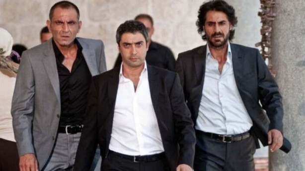 Foto - Kurtlar Vadisi oyuncusu siyasete atıldı! Vadi başlamayınca milletvekili aday adaylığını açıkladı