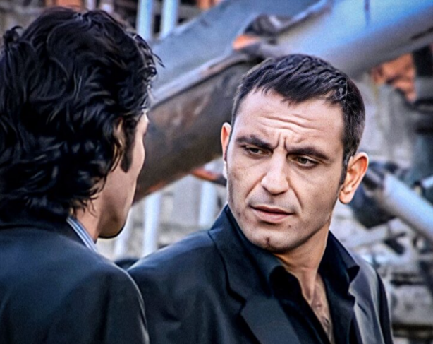 Foto - Kurtlar Vadisi’nin Memati’si Gürkan Uygun bombayı patlattı