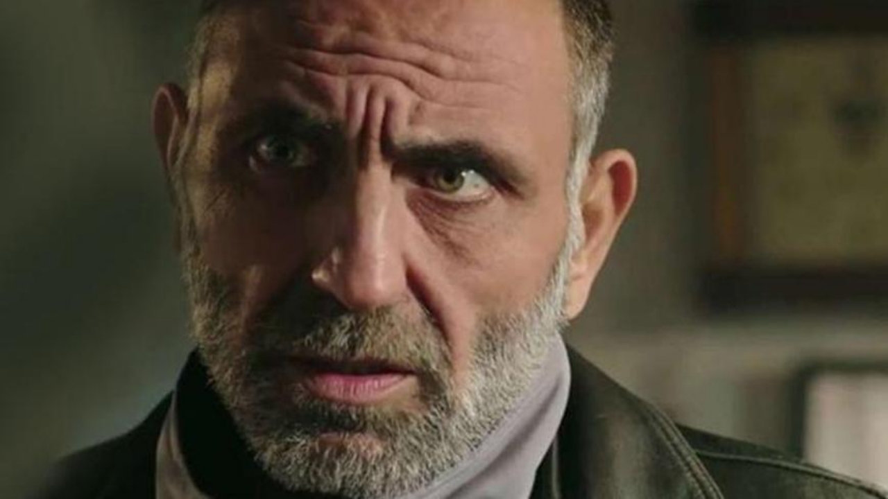 Foto - Kurtlar Vadisi’nin Memati’si Gürkan Uygun’dan ilginç kare! Öyle bir yerde görüntülendi ki, herkes şaştı kaldı