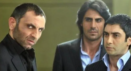 Foto - Kurtlar Vadisi’nin Memati’siydi… Yeni projesini duyurdu yer yerinden oynayacak!