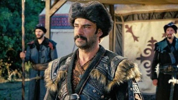 Foto - Kuruluş Osman 67. bölümde neler olacak? Suyu ısınmaya başladı, kurt dişini gösteriyor! Obada ayrılık hezeyanı... 