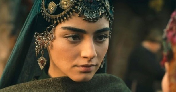 Foto - Kuruluş Osman bombayı patlattı! Ödülü en iyi kadın oyuncusu aldı