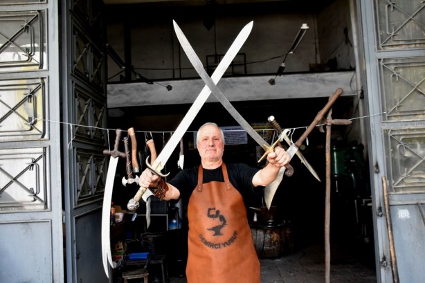 Foto - Kuruluş Osman, Uyanış: Büyük Selçuklu ve Diriliş Ertuğrul’dan sonra patladı! Türkiye’de tek dünyada sayılı