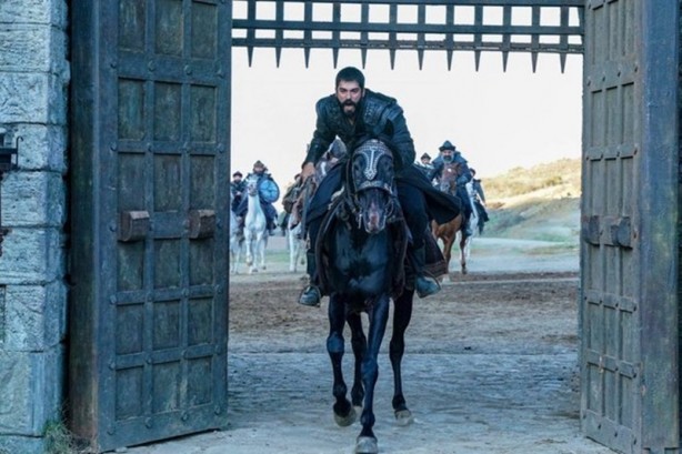 Foto - Kuruluş Osman yeni bölüme damga vuran detay! Nikola'dan beklenmeyen hamle