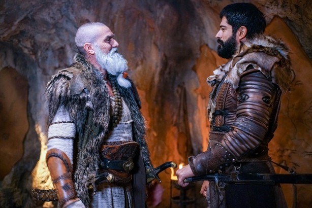 Foto - Kuruluş Osman'da beklenmedik veda! Öldürme planı herkesi titretti