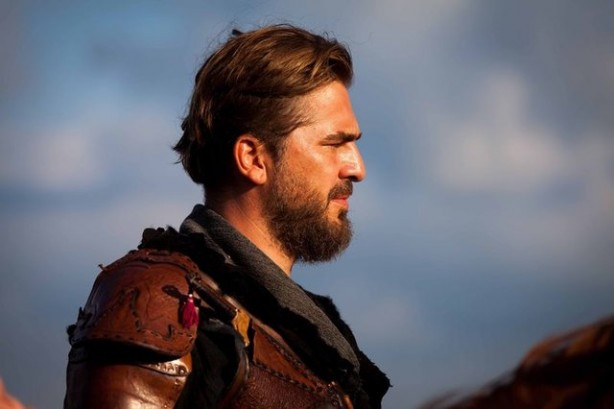 Foto - Kuruluş Osman'da Ertuğrul Bey'i neden Engin Altan Düzyatan oynamıyor?