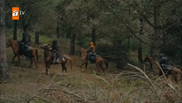 Foto - Kuruluş Osman'da heyecanlandıran sahne! Ünlü oyuncu geri döndü