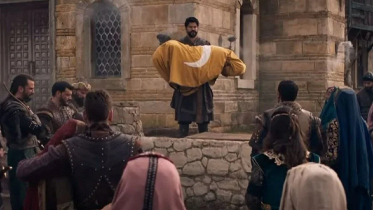 Kuruluş Osman'da şok gelişme: O da diziden ayrıldığını duyurdu