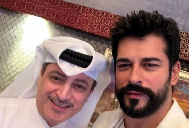 Foto - Kuruluş Osman'ın başrolü Burak Özçivit Katar'da o isimle buluştu! Sosyal medya ayağa kalktı