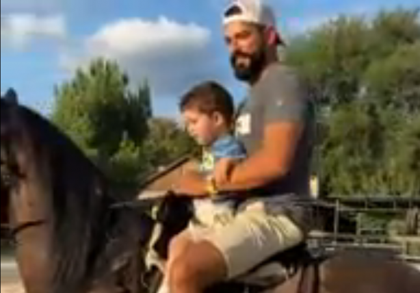 Foto - Kuruluş Osman'ın Osman Bey'i Burak Özçivit ve oğlu Karan sosyal medyayı salladı! "Orhan Gazi yetişiyor"