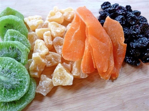 Kurutulmuş meyve nasıl yapılıyor?