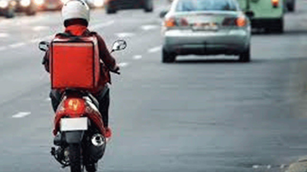 Foto - Kuryeler için yeni dönem başladı: Artık zorunlu olacak!