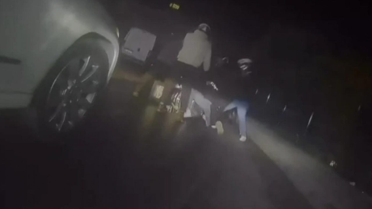Foto - Kuryeyi tekme tokat dövdüler! Nedenini duyan şaşırıyor!