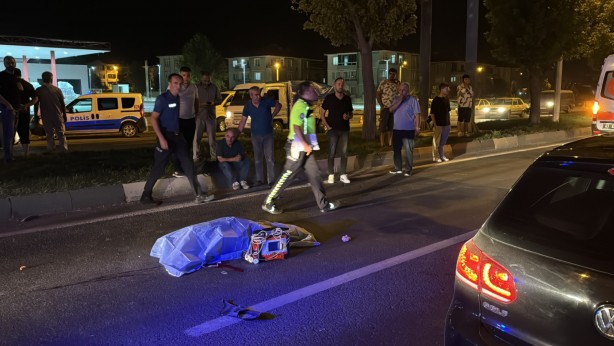 Foto - Kütahya'da iki ayrı kazada 2 kız kardeş ve bir kadın hayatını kaybetti