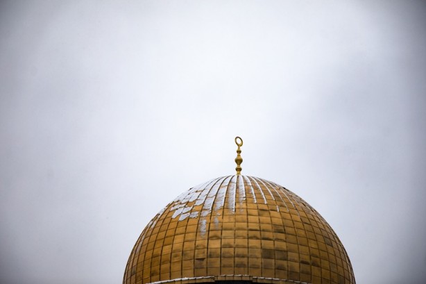 Foto - Kutsal şehir Kudüs'e mevsimin ilk karı düştü