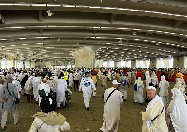 Foto - Kutsal topraklarda şeytan taşlama devam etti