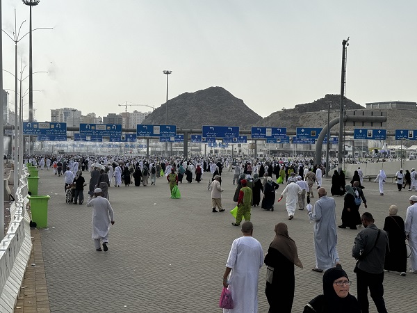 Foto - Kutsal topraklarda şeytan taşlama devam etti