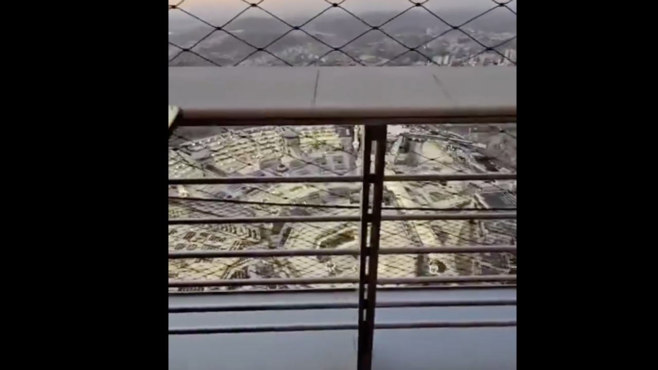 Foto - Kutsal topraklardaki o akşam namazı büyük tepki çekti! Kamera Kabe’yi gösterince...