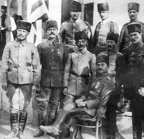 Foto - Kut'ul Amare zaferinin kahramanları