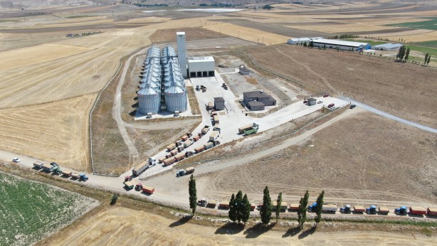 Foto - Kuyruklar oluştu ama yetmez! Buğday ambarında yeni rekor yükleniyor
