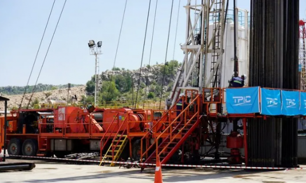 Foto - Kuyular açılıyor! Petrol için start verildi