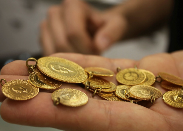 Foto - Kuyumcular dolup taşacak! Gram altın için beklenmedik tahmin: Rakam 1200 lira birden değişecek