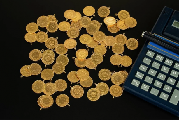 Foto - Kuyumcular dolup taşacak! Gram altın için beklenmedik tahmin: Rakam 1200 lira birden değişecek