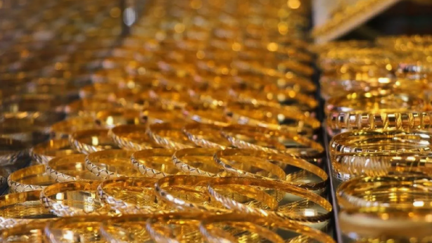 Foto - Kuyumcular dolup taşacak! Gram altın için beklenmedik tahmin: Rakam 1200 lira birden değişecek