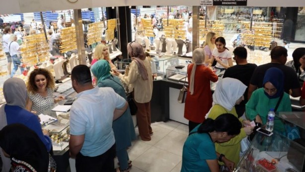 Foto - Kuyumcular, sabah dükkanlarını açmaya gittiğinde kuyrukla karşılaşacak! Altın için şok eden iddia! Bunu duyan kapıda yatar, kapıda