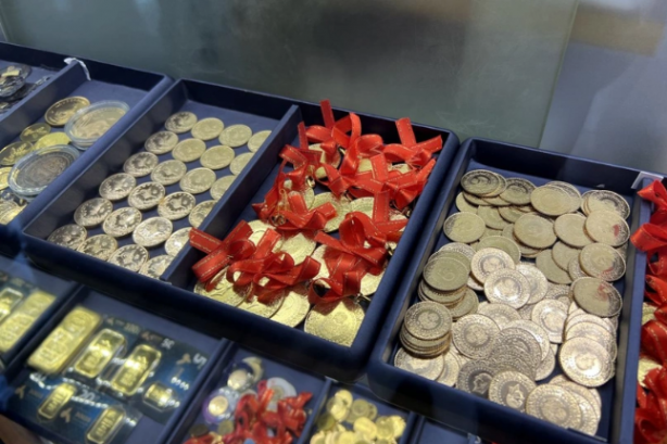 Foto - Kuyumculardan gram altınla ilgili ezber bozan tahmin: Ağzımızdan bu ifadenin çıkması zor geliyor ama...