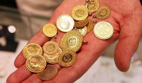 Kuyumcuların enkazdan altınlarını çalıp bakın ne yapmışlar! Yağmacılardan büyük namussuzluk
