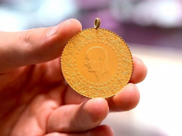 Foto - Kuyumcuların önünde kuyruklara sebep olacak tahmin! İslam Memiş altın için bu rakamı ilk kez telaffuz etti